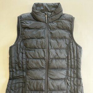 Black Puffy Vest
